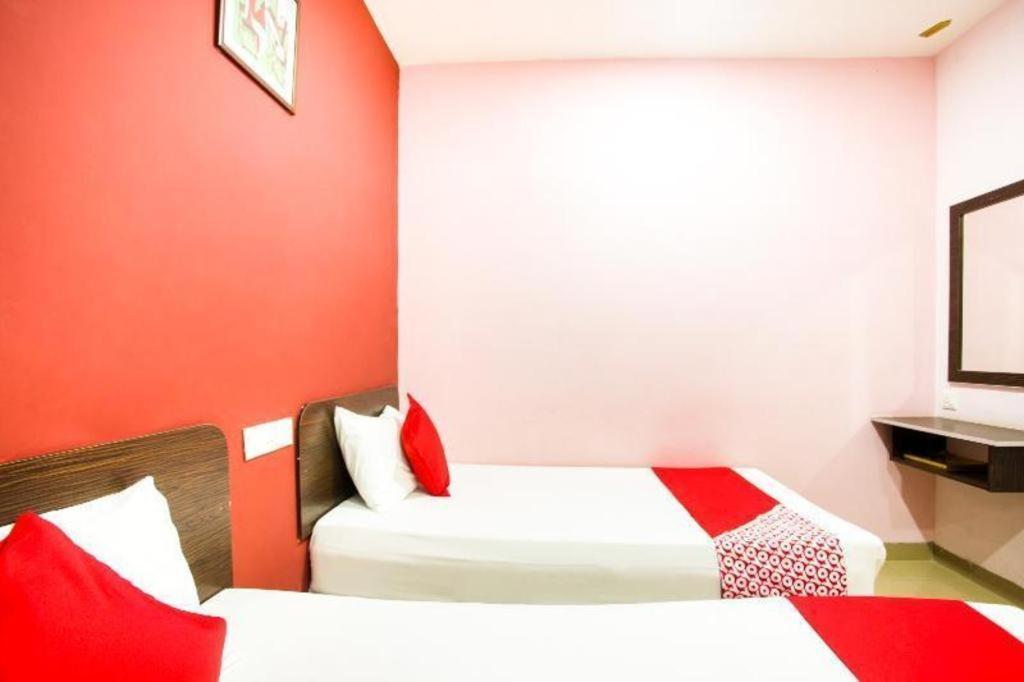 Oyo 89539 Hotel Siswa Kampar Exterior foto