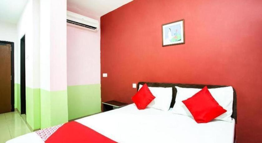 Oyo 89539 Hotel Siswa Kampar Exterior foto