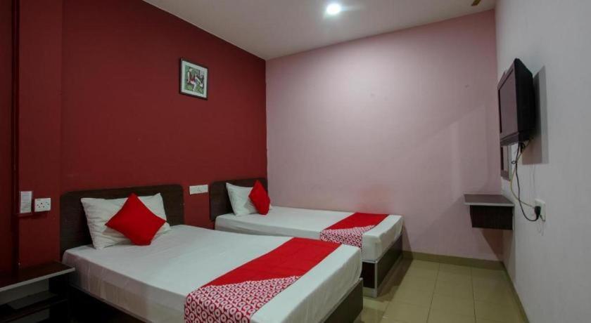 Oyo 89539 Hotel Siswa Kampar Exterior foto