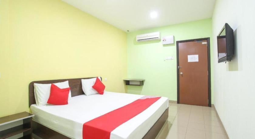 Oyo 89539 Hotel Siswa Kampar Exterior foto