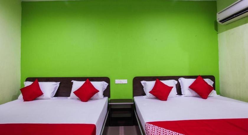 Oyo 89539 Hotel Siswa Kampar Exterior foto